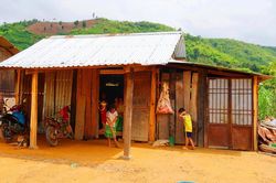 Cuộc sống trong những ốc đảo dịch bạch hầu Tây Nguyên