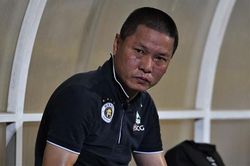HLV Chu Đình Nghiêm: 'Hà Nội phải đôn cầu thủ trẻ lên cho đủ quân số'
