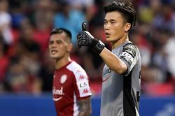Bùi Tiến Dũng lần đầu giữ sạch lưới tại V League sau gần 2 năm