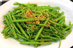 Sai lầm nghiêm trọng khi xào rau rất nhiều người mắc phải