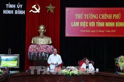 Thủ tướng Nguyễn Xuân Phúc kiểm tra tiến độ giải ngân vốn đầu tư công tại Ninh Bình