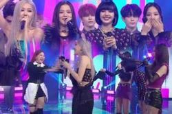 How You Like That mang về chiến thắng thứ 6 cho BLACKPINK, nhưng người vui mừng nhất lại là...Seulgi (Red Velvet)