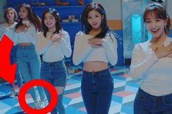 10 'hạt sạn' phải siêu tinh mắt mới 'soi' ra trong MV K-pop