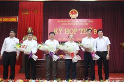 Bầu bổ sung Chủ tịch, Phó Chủ tịch HĐND và Phó Chủ tịch UBND huyện Con Cuông