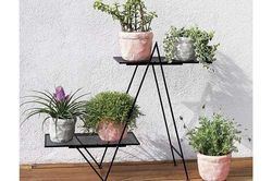 9 mẫu thiết kế kệ để cây tuyệt đẹp cho nhà thêm xinh