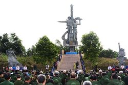 Phát huy truyền thống trong thời đại mới