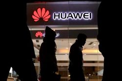 Huawei sẽ bị cấm khỏi mạng 5G ở Anh từ cuối năm nay
