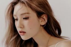 Somi hoàn toàn có thể trực diện đối đầu cùng 'chị chị em em' ITZY ngay trong tháng 7: Quả nhiên là oan gia ngõ hẹp