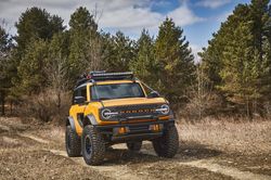 Ford Bronco 2021 ra mắt: Sự trở lại của một huyền thoại off-road