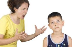 10 hành động tưởng có hại nhưng cha mẹ khôn ngoan không nên cấm con làm