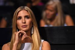 Khuyên người thất nghiệp 'tìm một nghề mới', Ivanka Trump bị chỉ trích