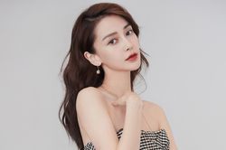 Angelababy nói gì khi bị chê diễn dở, hạ giá cát-xê vẫn không có phim?