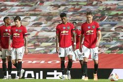 MU: Hòa Southampton, thày trò Solskjaer tự mua dây buộc mình