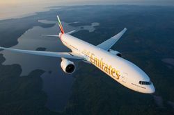Emirates tiếp tục nối lại các chuyến bay đến 6 thành phố