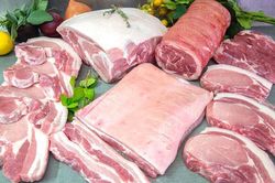 Những người và món ăn 'đại kị' với thịt lợn