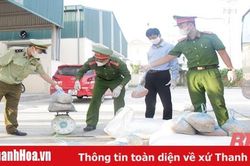 Bắt giữ gần 560 kg thịt lợn và sản phẩm từ lợn không rõ nguồn gốc xuất xứ
