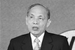 Nhà ngoại giao xuất sắc