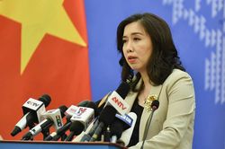 Bộ Ngoại giao phản ứng về tweet Biển Đông của bà Hoa Xuân Oánh