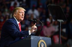 Hiệp hội cảnh sát Mỹ 'bỏ phiếu' cho Tổng thống Donald Trump