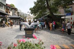 Vui cuối tuần tại Phố sách Hà Nội