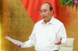 Thủ tướng: Giải ngân đầu tư công ì ạch là do bệnh quan liêu