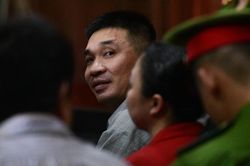 Trùm ma túy Văn Kính Dương và các đồng phạm khai gì tại tòa?