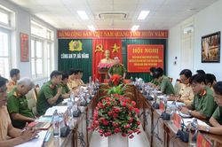 Xây dựng hình ảnh người CSGT bản lĩnh, nhân văn, vì nhân dân phục vụ