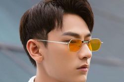 'Nam thần' Issac: Cần một 'bến đỗ sự nghiệp' vì không muốn đối phương phải khổ