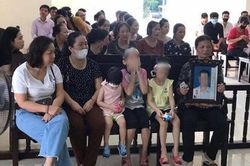 Xét xử vụ án giết người bằng xyanua để 'độc chiếm' anh rể