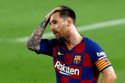 'Barca có nguy cơ trở thành MU hay AC Milan'