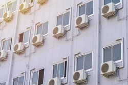 LHQ kêu gọi sử dụng thiết bị làm mát thân thiện môi trường
