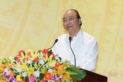 Thủ tướng Nguyễn Xuân Phúc: Không để miền trung - Tây Nguyên trì trệ, tăng trưởng thấp