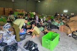 Phát hiện kho hàng lậu 'khủng' ở trung tâm Thủ đô của ông chủ người Trung Quốc