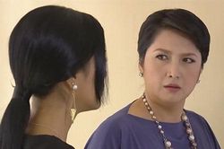 Nhân tiện nhà có giỗ, tôi dẫn bạn gái về ra mắt vậy mà trong bữa cơm cô ấy đòi cạn ly với các ông khiến cho mọi người tròn xoe mắt nhìn nhau