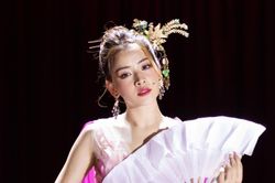 Bị bắt lỗi chính tả, Chi Pu chả buồn sửa sai mà còn đáp trả vô cùng khéo léo thế này đây