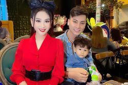 Mừng tuổi mới: Lâm Khánh Chi 'cưa sừng làm nghé' hóa nàng chuột Mickey xinh đẹp