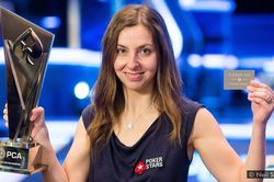 Con đường thành nhà vô địch Poker của nhà văn viết sách tâm lý
