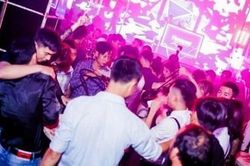 Gần 100 người phê ma túy trong quán bar, karaoke ở Đồng Nai
