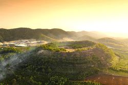Chiêm ngưỡng Công viên Địa chất Đắk Nông