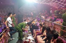 Đồng Nai: Tóm gọn gần 100 dân chơi 'phê' ma túy trong quán bar, karaoke