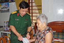 Thừa Thiên Huế: Thăm và tặng quà người có công với Cách mạng
