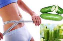 Uống nước ép bí đao giảm cân đẹp da, giải độc hiệu quả, mọi phụ nữ đều cần