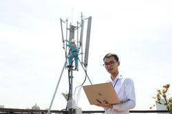 Viettel đầu tư hàng triệu USD 'xóa' cột phát sóng kiểu cũ tại Hà Nội