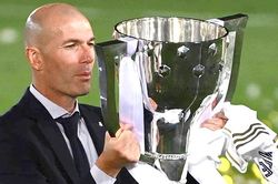 Zinedine Zidane: Tiếng vang của sự im lặng