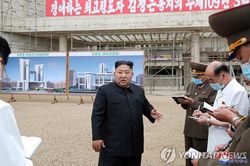 Kim Jong Un thị sát xây bệnh viện, 'trảm' hàng loạt quan chức