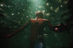 Loạt fanart siêu dị về ảo ảnh của Mysterio trong Spider-Man: Far From Home