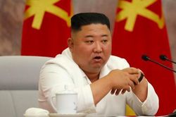 Ông Kim Jong Un sa thải các quan chức vì dự án xây bệnh viện