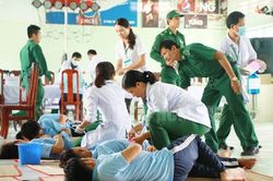 Xử trí ngộ độc thức ăn trong mùa hè