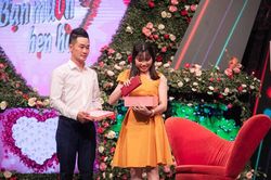 Cô ruột dùng 'chiêu độc' giúp cháu trai chinh phục bạn gái xinh đẹp