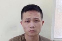 Bị cướp điện thoại khi nói chuyện với bạn trai ở hồ Hoàng Cầu